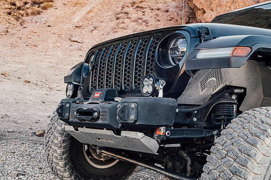 AFN 4x4 Accessories Front Bumper for Off-Road Jeep with Integrated LED Lights and Durable Construction